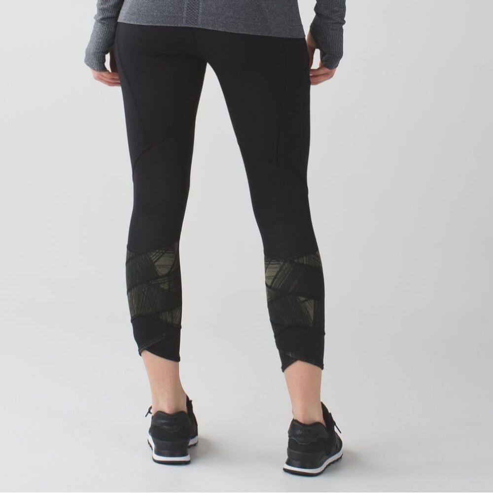 Lululemon Fresh Mesh Run Crop Leggings Sz4 Wind Chill Fatigue Green Blck Pockets - Picture 15 of 16